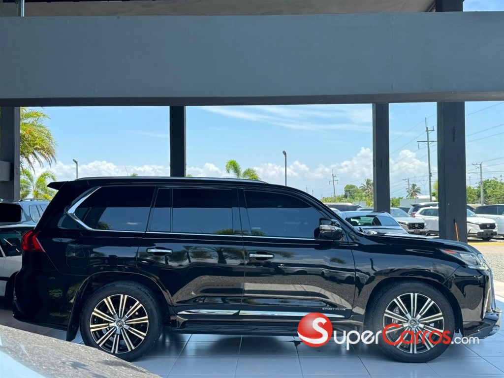 2017 Lexus LX 570 — foto 4 / 11