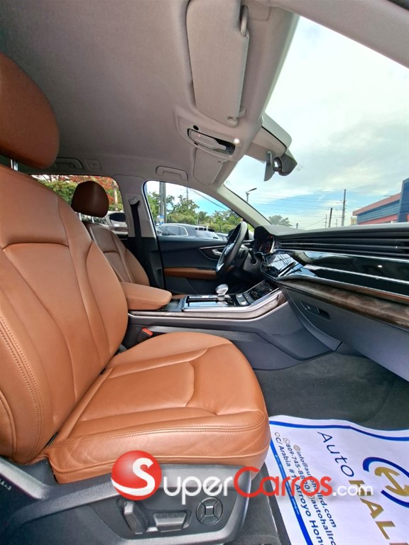 2021 Audi Q7 45 TFSI Premium Plus — foto 7 / 9