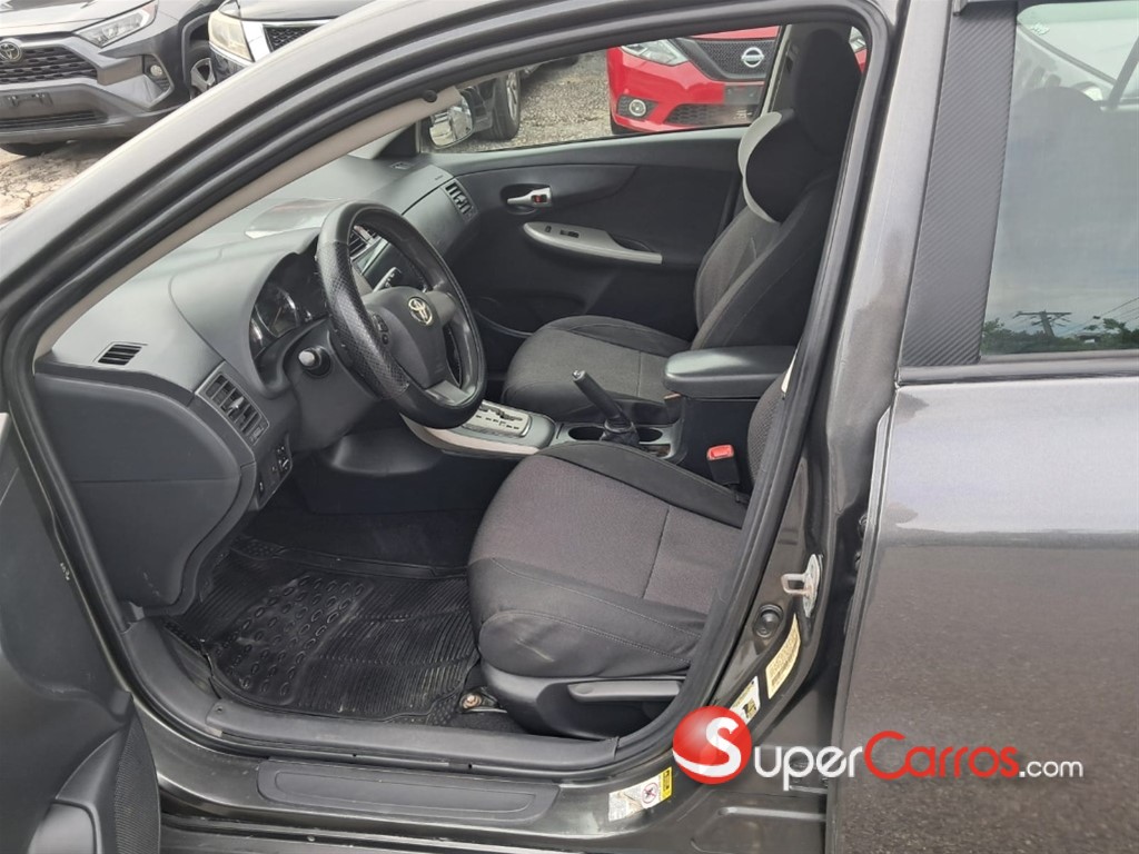 2012 Toyota Corolla S — foto 4 / 8