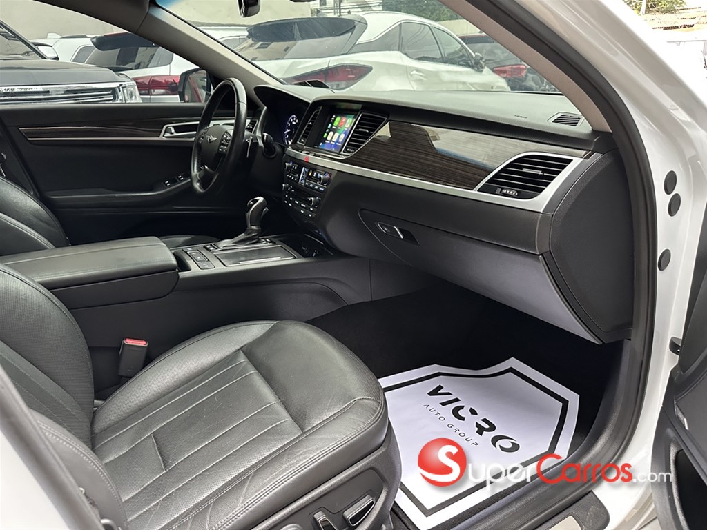2017 Genesis G80 — foto 6 / 12