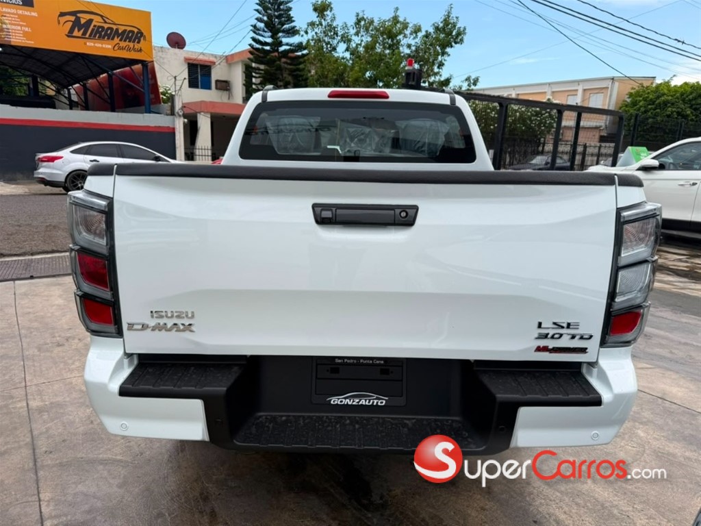 2027 Isuzu DMAX — foto 3 / 8