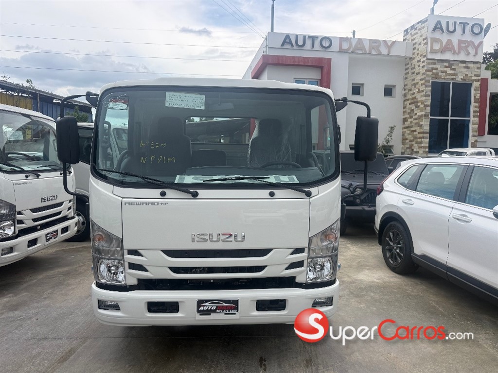 2027 Isuzu NP 14 Pies Chasis