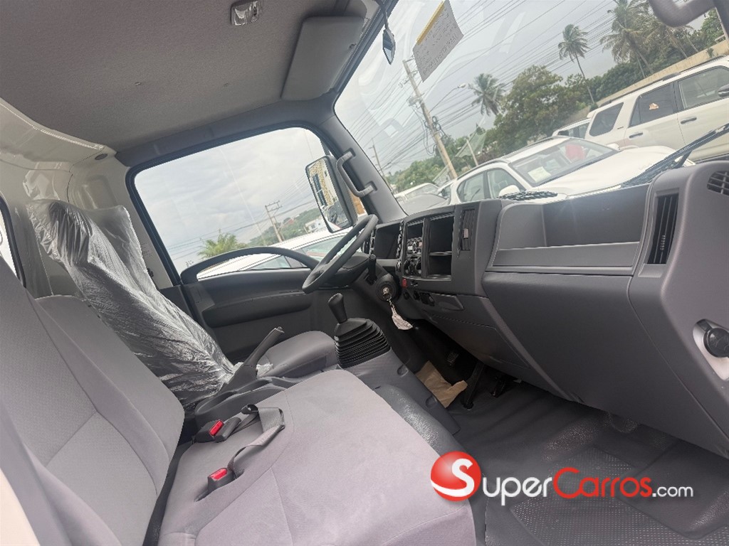 2027 Isuzu NPR 14 pies — foto 10 / 10