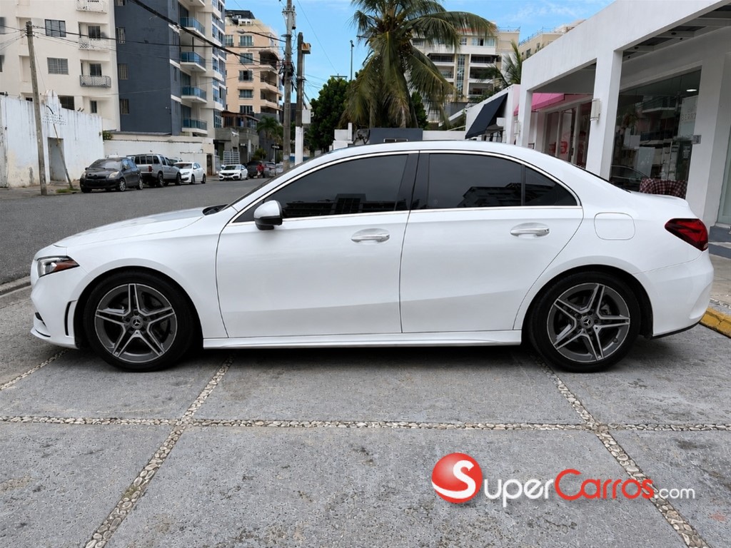 2020 Mercedes-Benz Clase A 220 4Matic — foto 3 / 9