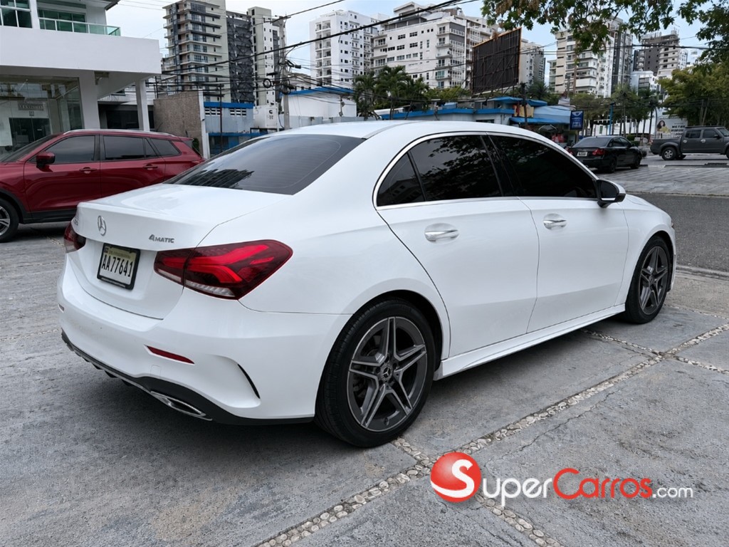 2020 Mercedes-Benz Clase A 220 4Matic — foto 4 / 9