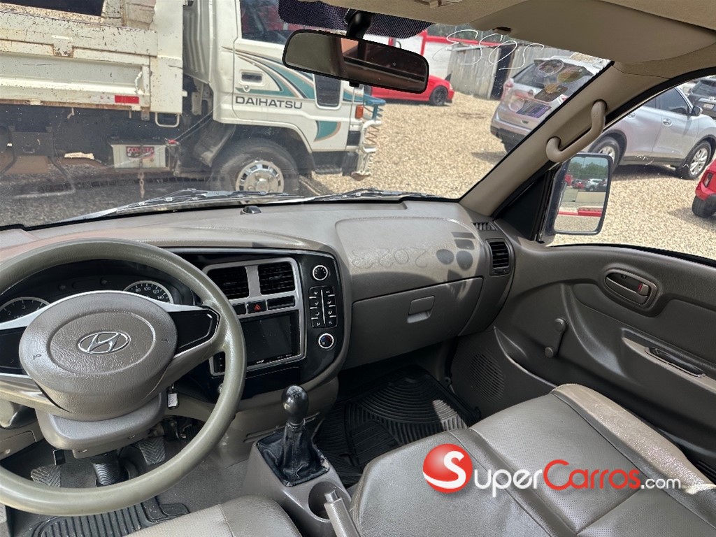 2023 Hyundai H-100 — foto 4 / 8