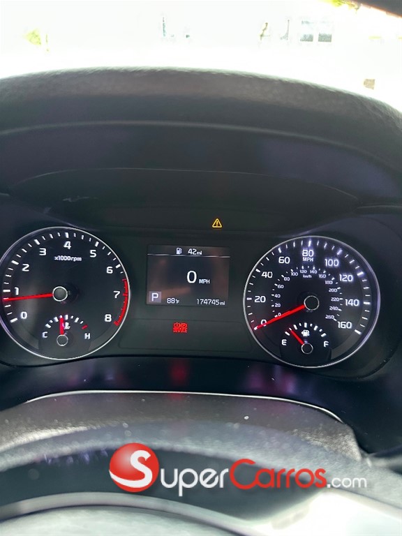 2020 Kia Forte LXS — foto 8 / 9