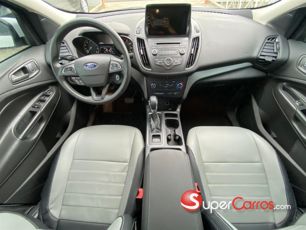 2017 Ford Escape SE — foto 3 / 12