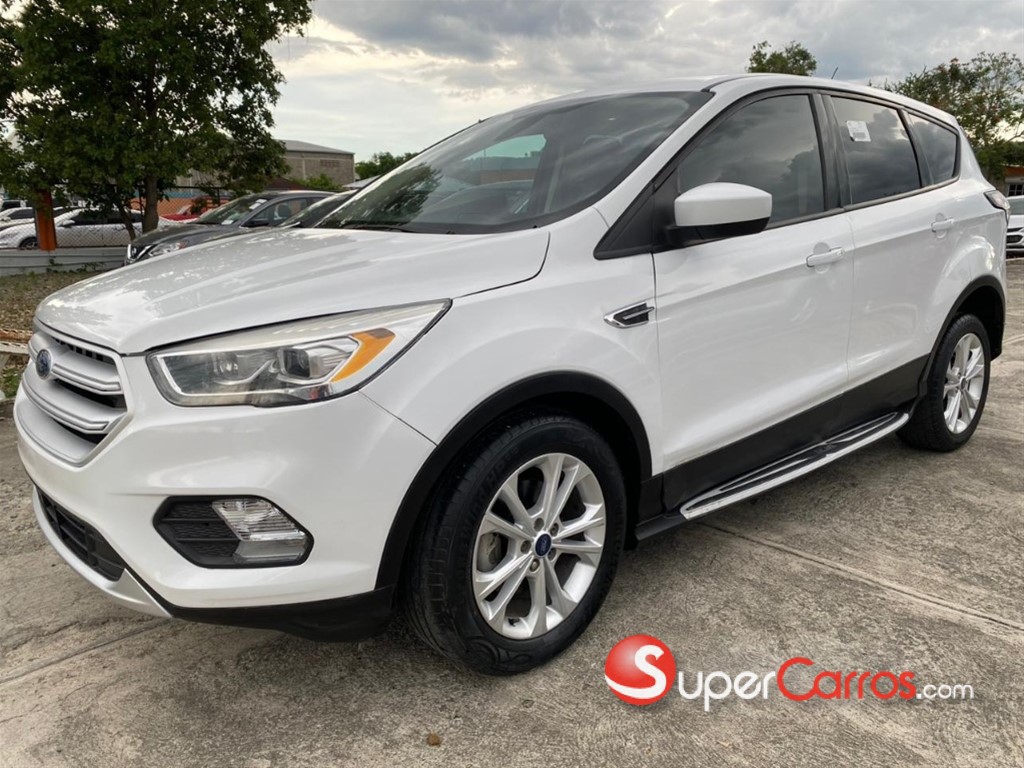 2017 Ford Escape SE — foto 5 / 12