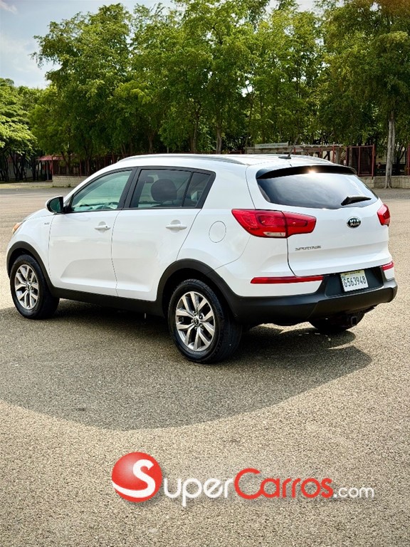 2016 Kia Sportage LX — foto 6 / 10