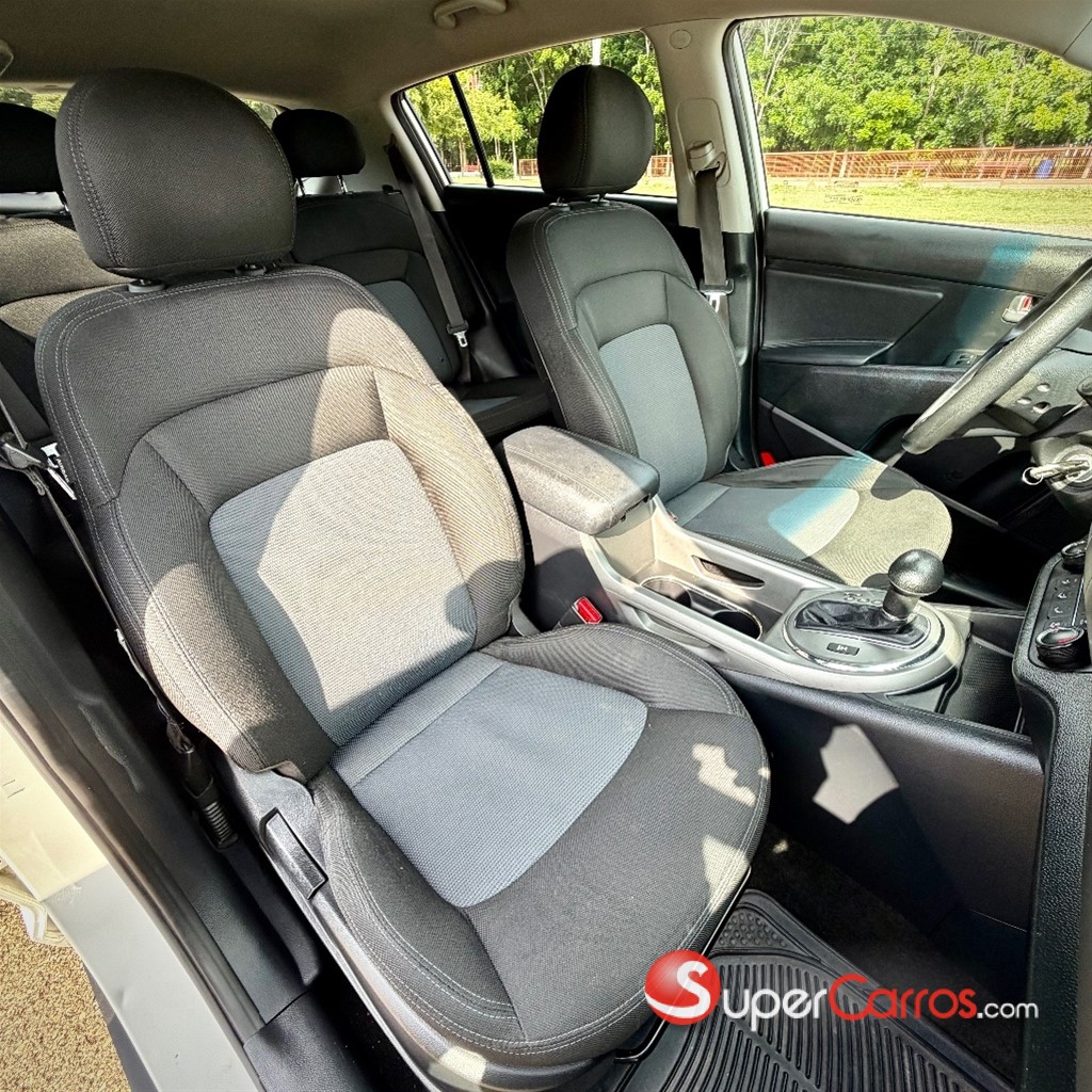 2016 Kia Sportage LX — foto 9 / 10