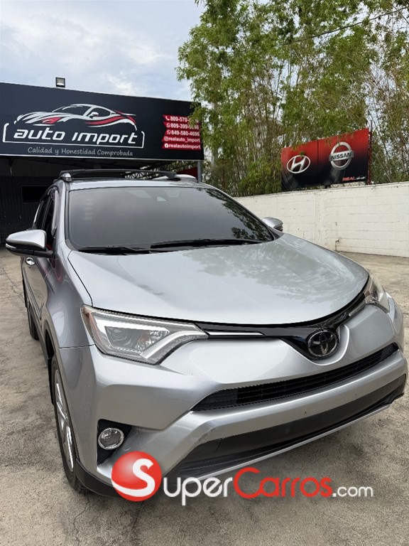 2018 Toyota RAV4 Limited — foto 2 / 9