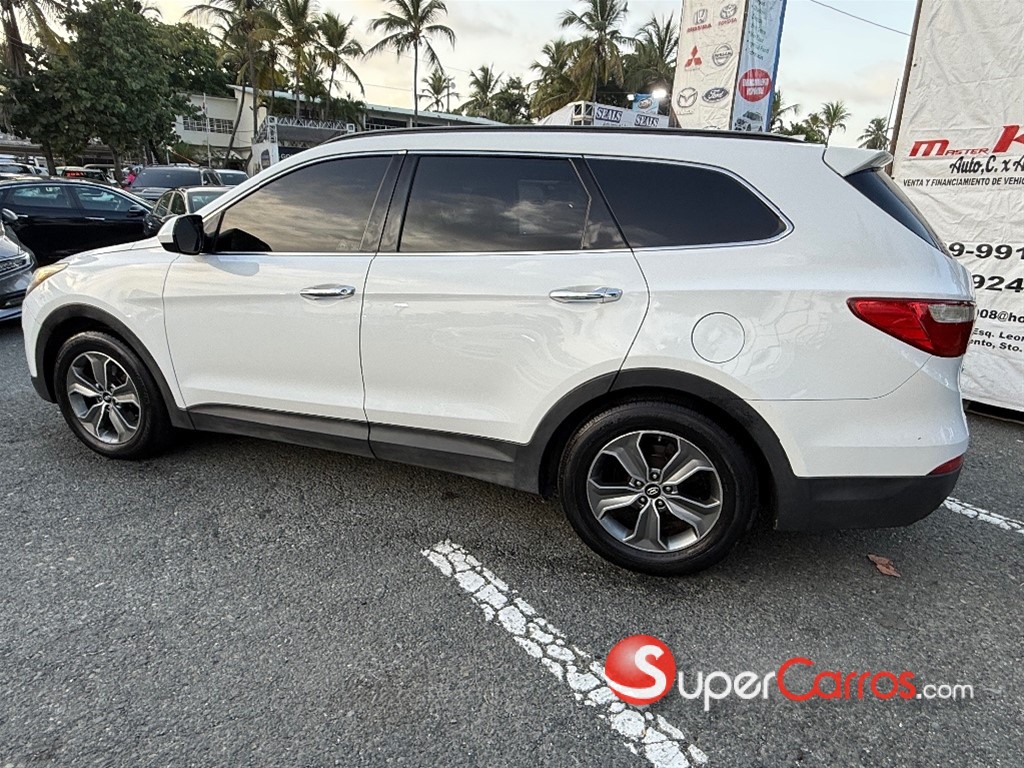 2013 Hyundai Grand Santa Fe — foto 8 / 11