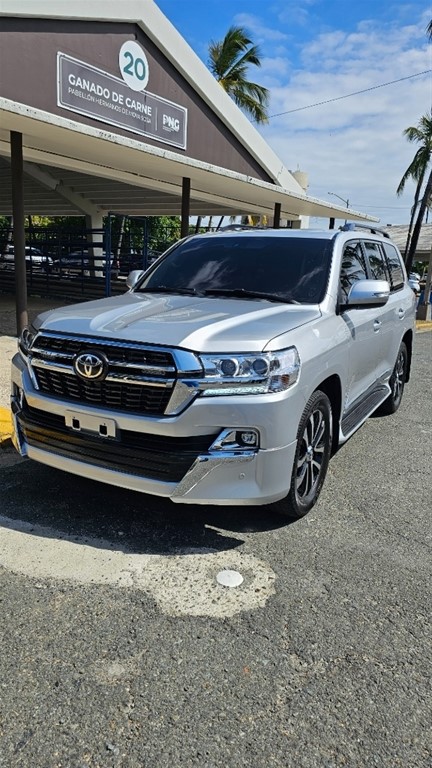 2009 Toyota Land Cruiser