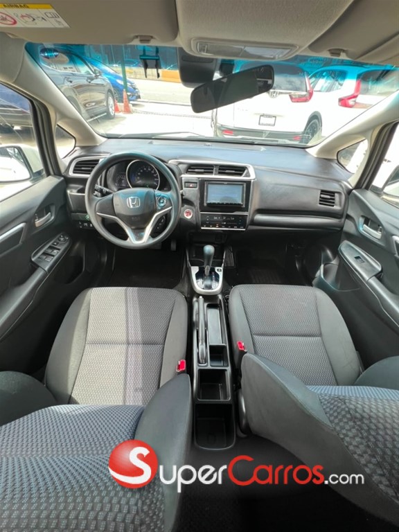 2020 Honda Fit — foto 9 / 12