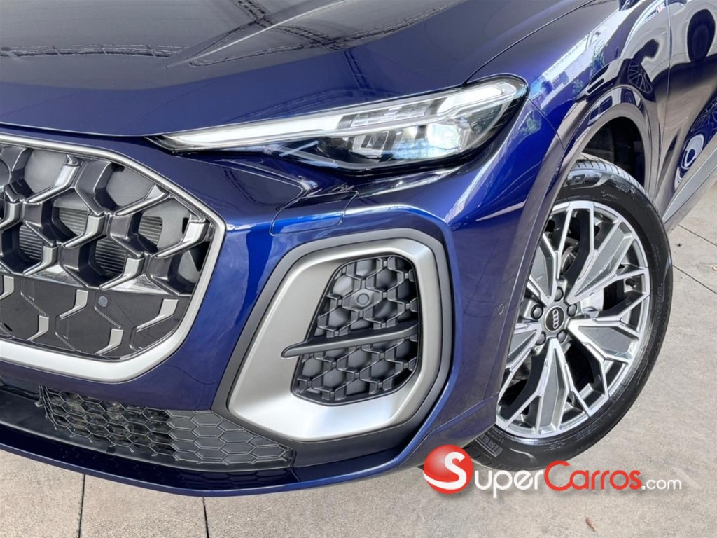 2025 Audi Q5 S-Line Sportback — foto 8 / 12