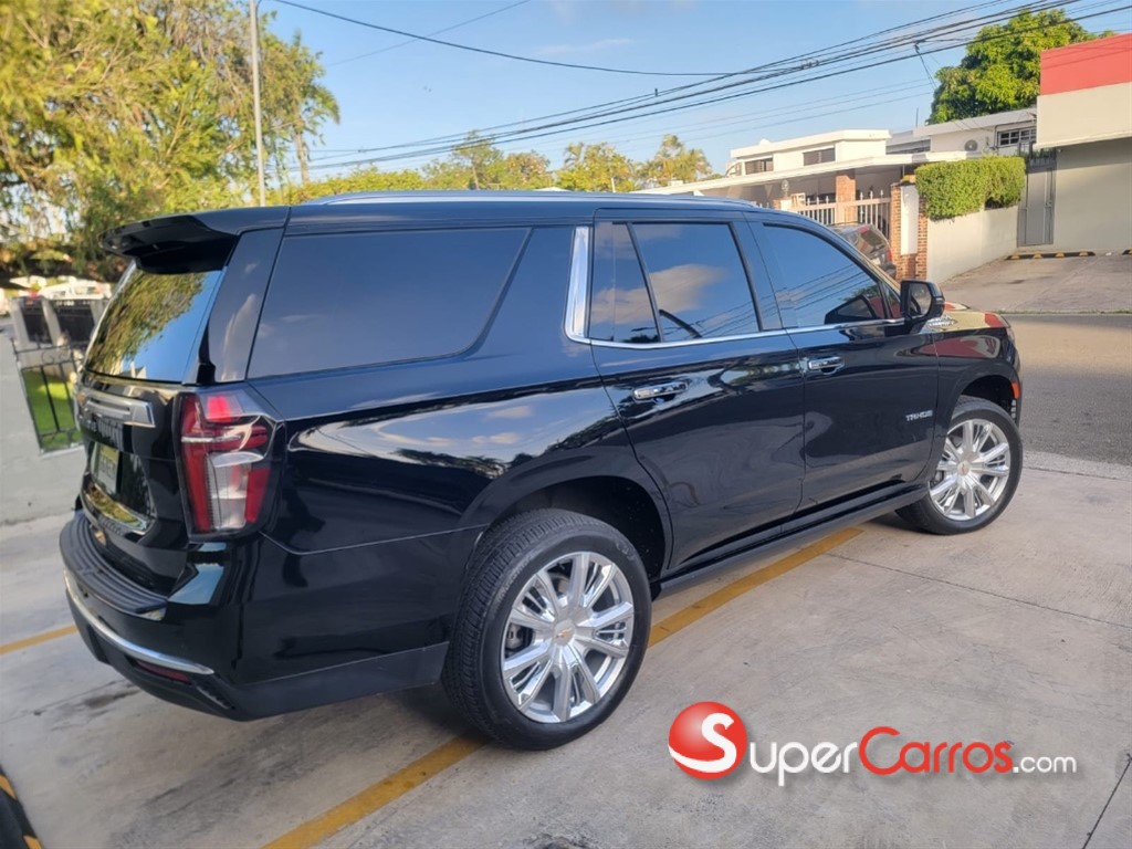 2023 Chevrolet Tahoe Duramax — foto 2 / 6
