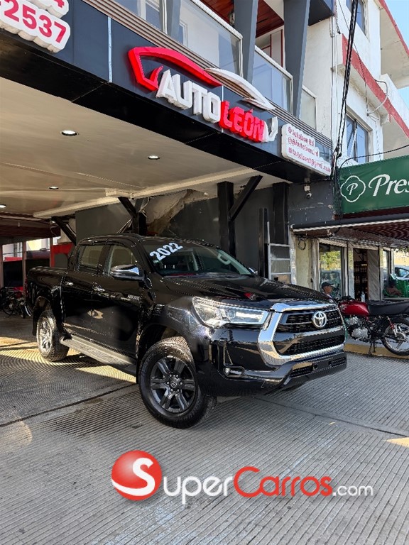 2022 Toyota Hilux SRV — foto 4 / 12