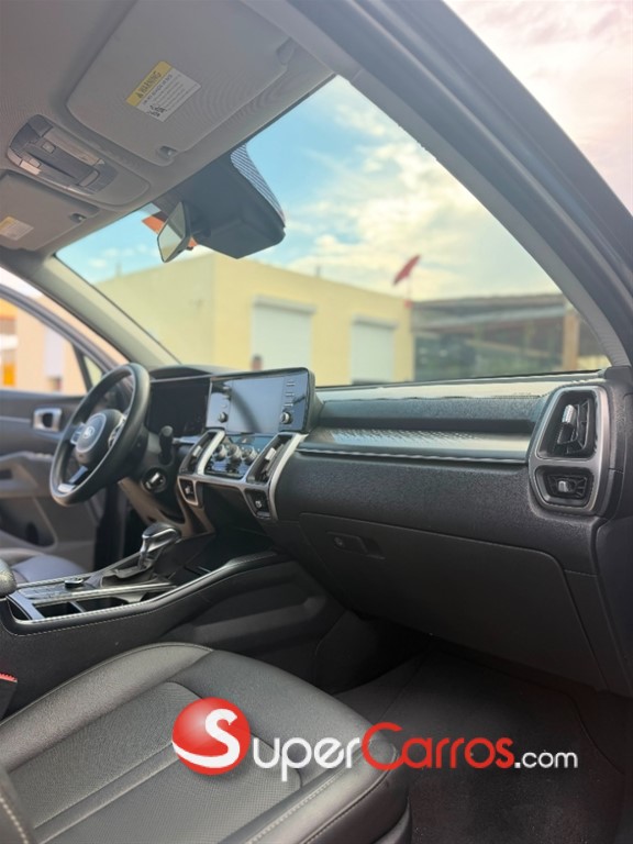 2021 Kia Sorento — foto 9 / 11