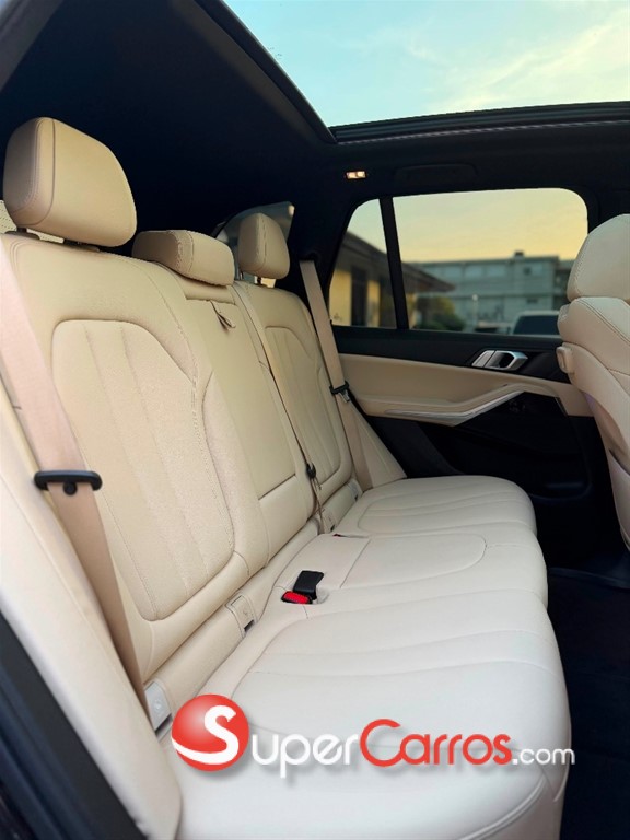 2019 BMW X 5 XDRIVE 40i — foto 7 / 10