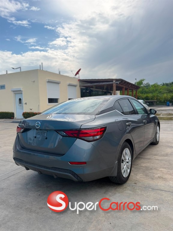 2022 Nissan Sentra — foto 4 / 10