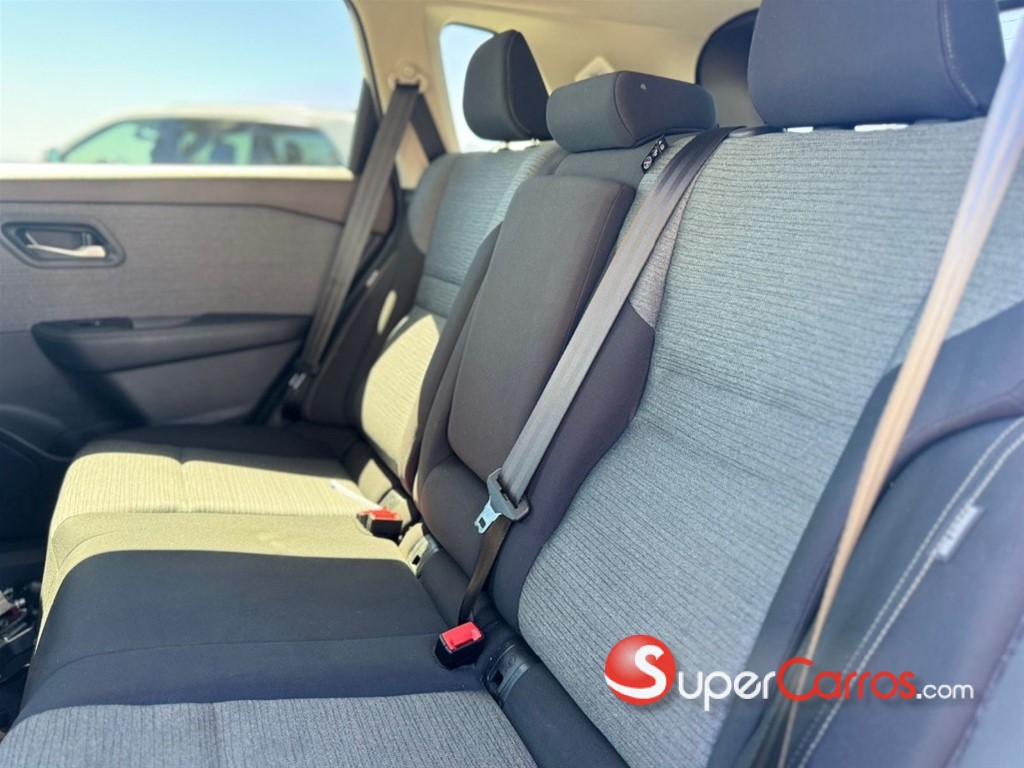 2023 Nissan Rogue SV — foto 10 / 10