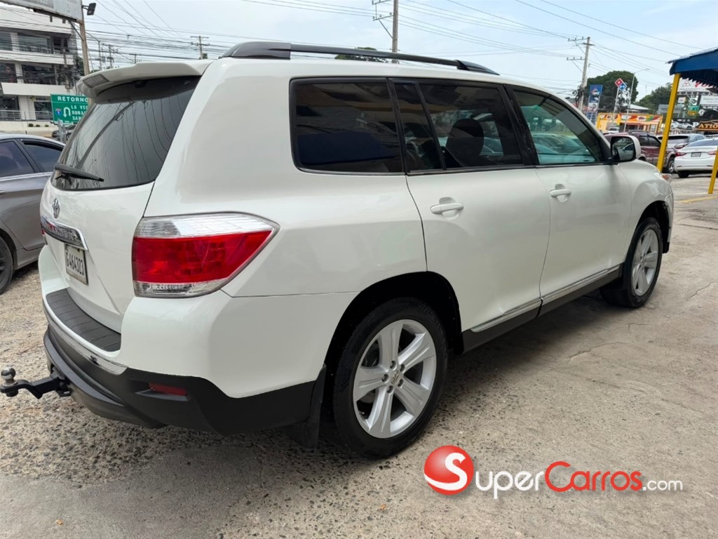 2013 Toyota Highlander — foto 4 / 12