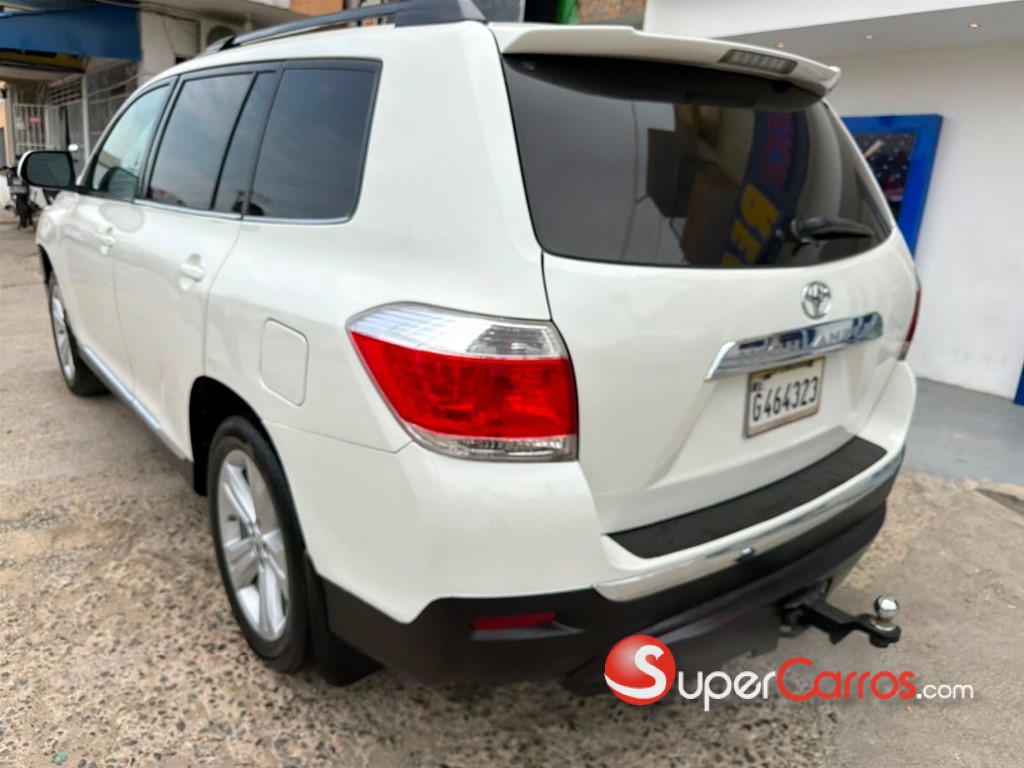 2013 Toyota Highlander — foto 7 / 12