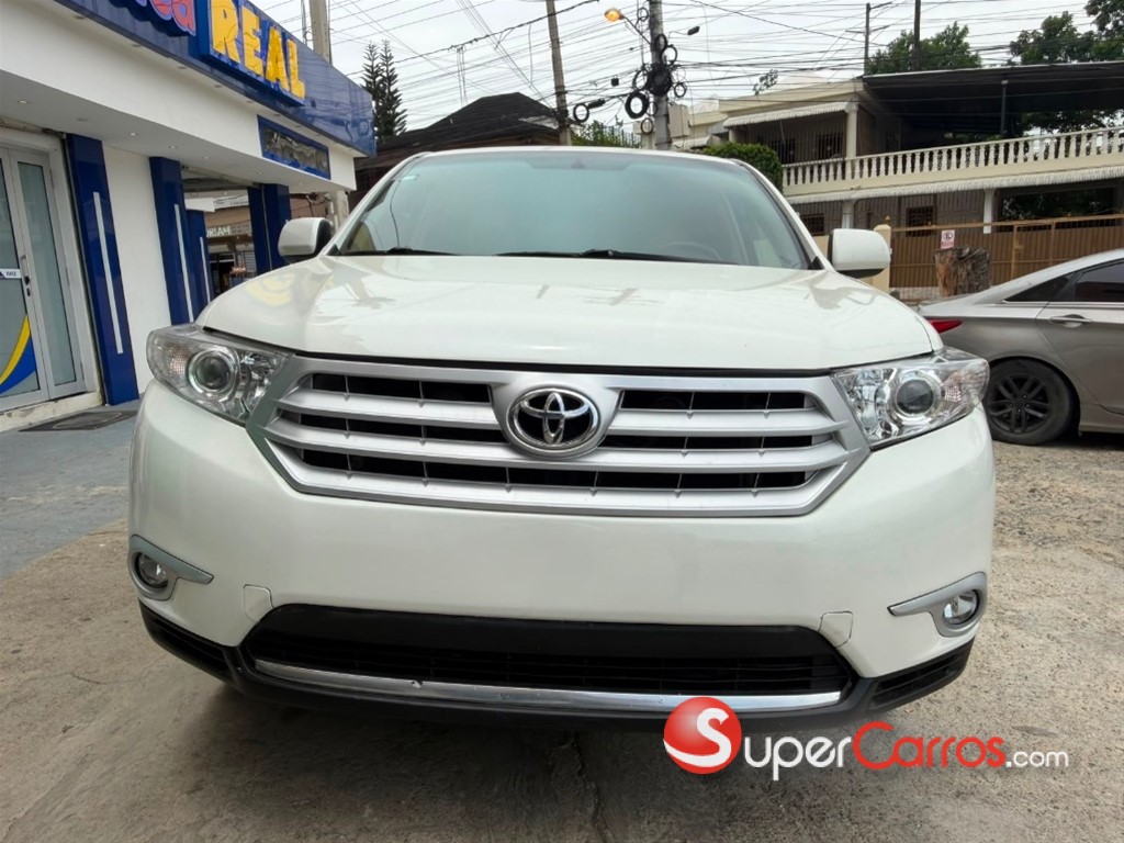 2013 Toyota Highlander — foto 10 / 12