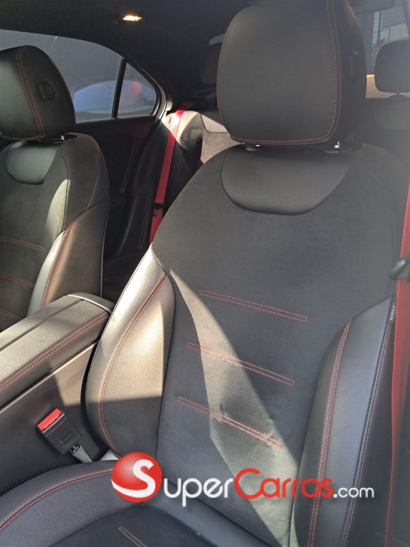 2024 Mercedes-Benz Clase A 35 AMG — foto 11 / 12