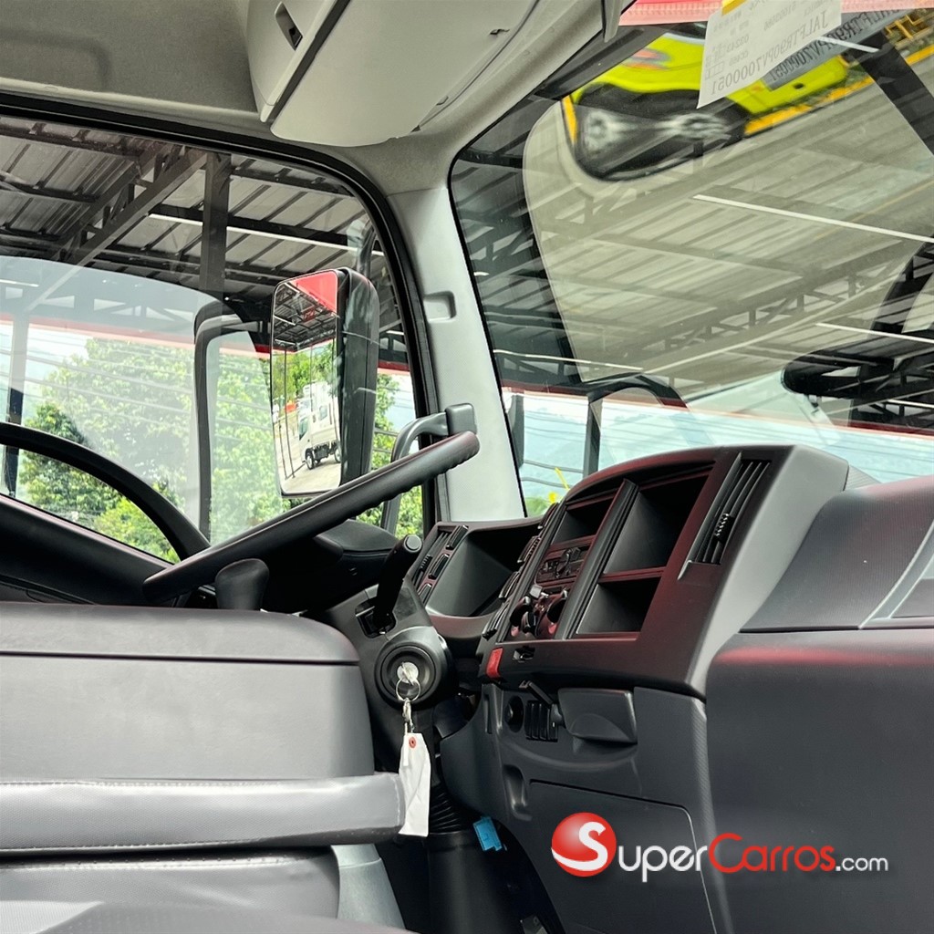 2027 Isuzu FTR 21 Pies — foto 7 / 12
