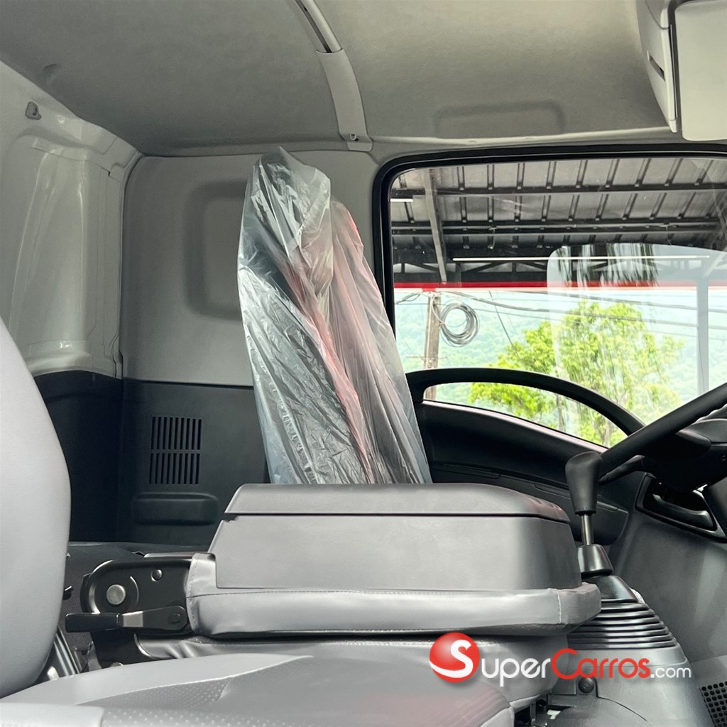 2027 Isuzu FTR 21 Pies — foto 8 / 12