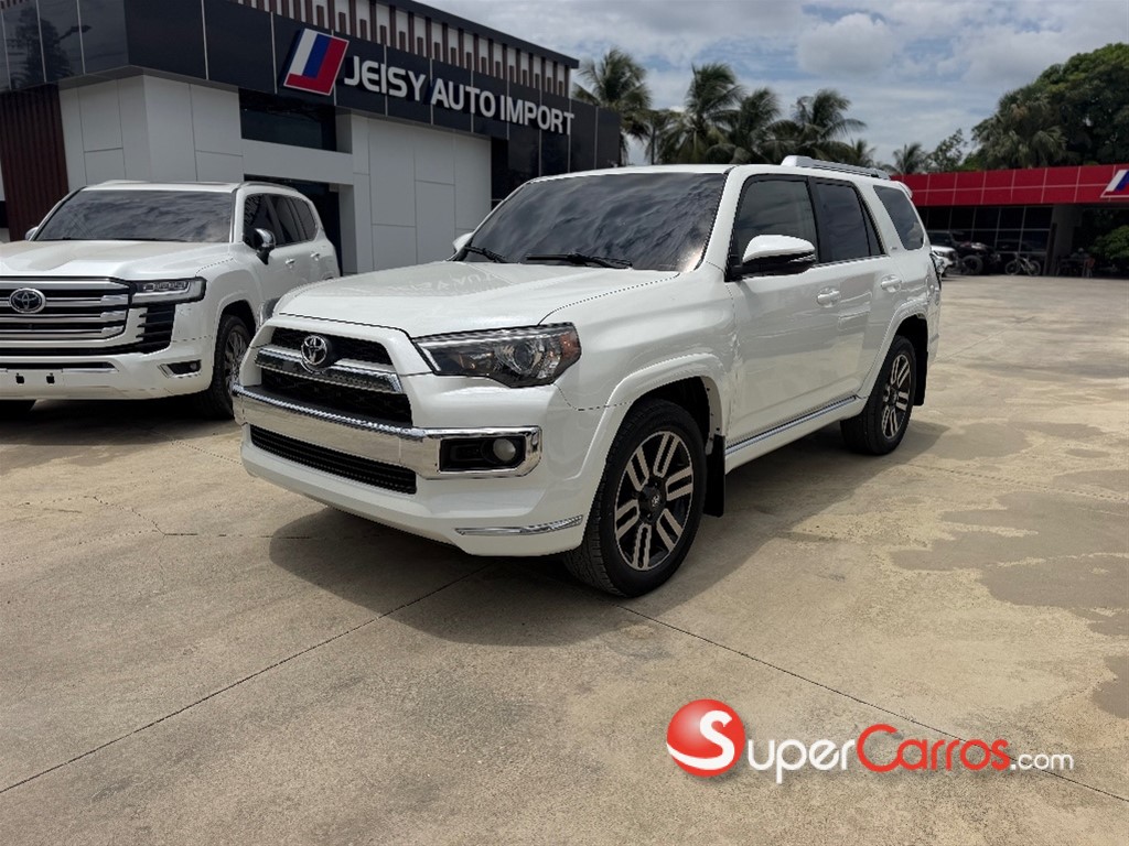 2015 Toyota 4 Runner Limited