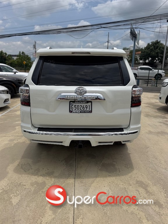 2015 Toyota 4 Runner Limited — foto 5 / 9