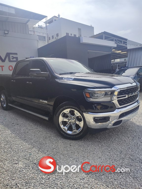 2023 Ram 1500 Big Horn — foto 2 / 10