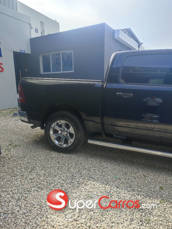2023 Ram 1500 Big Horn — foto 3 / 10