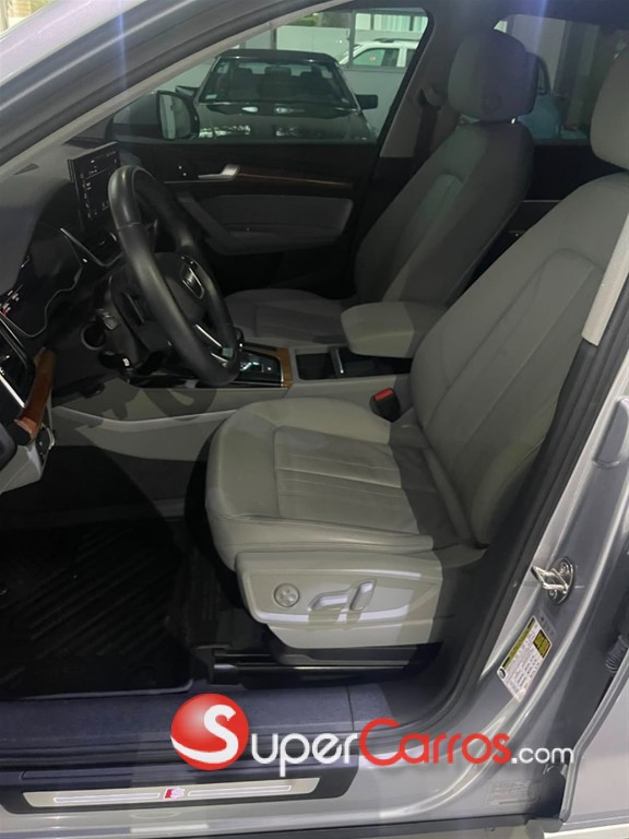 2022 Audi Q5 S-Line — foto 10 / 12