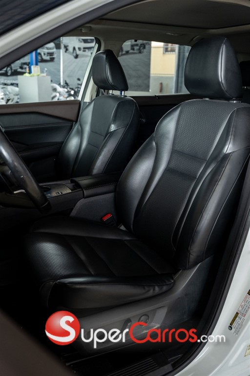 2020 Nissan Rogue — foto 9 / 12
