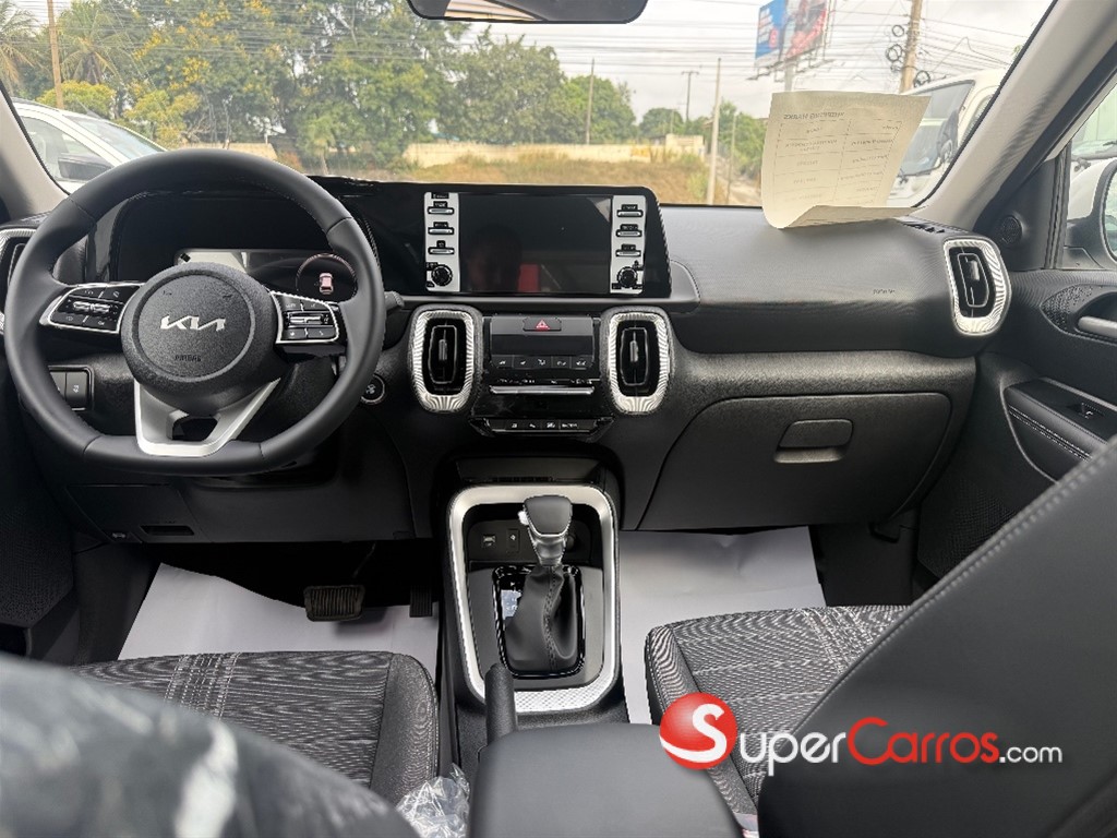 2027 Kia Sonet FULL — foto 11 / 12