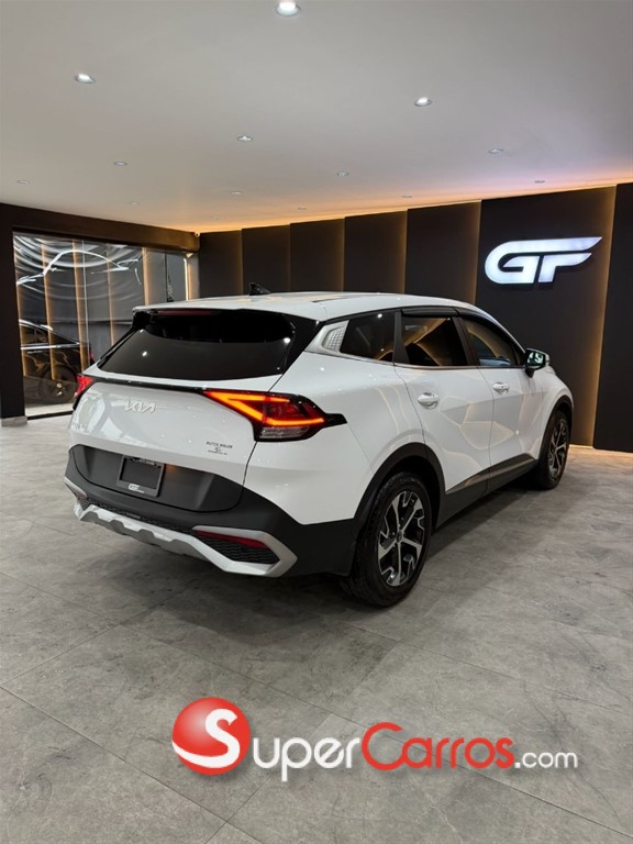 2023 Kia Sportage EX — foto 7 / 11