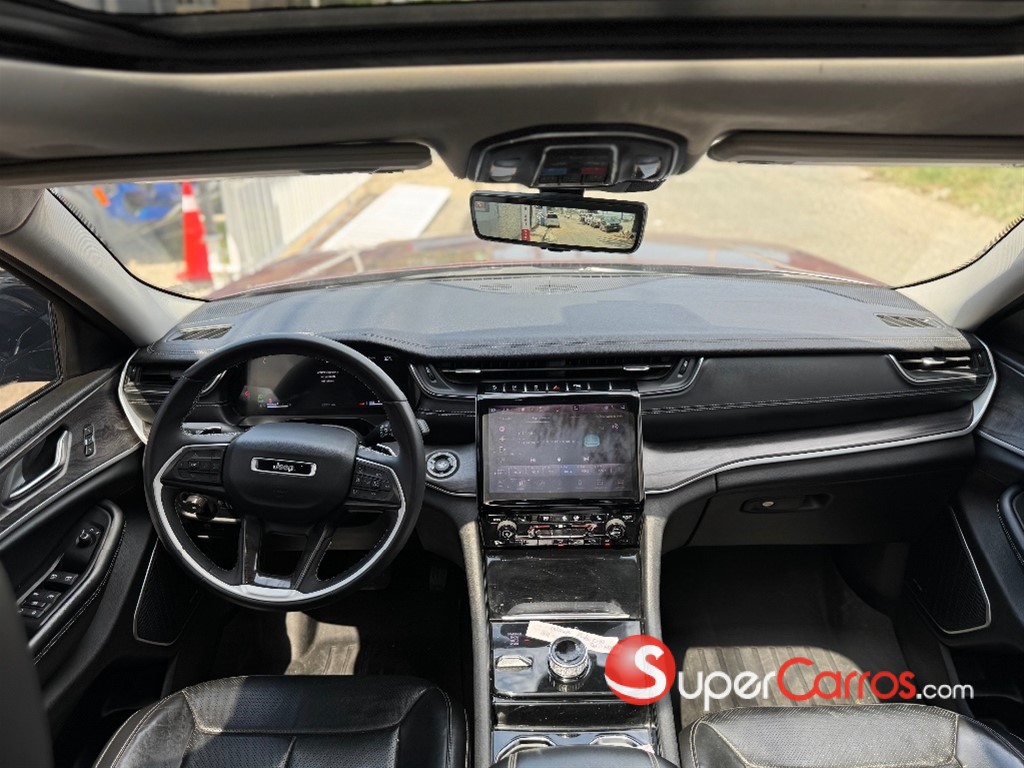 2022 Jeep Grand Cherokee L Limited — foto 10 / 12
