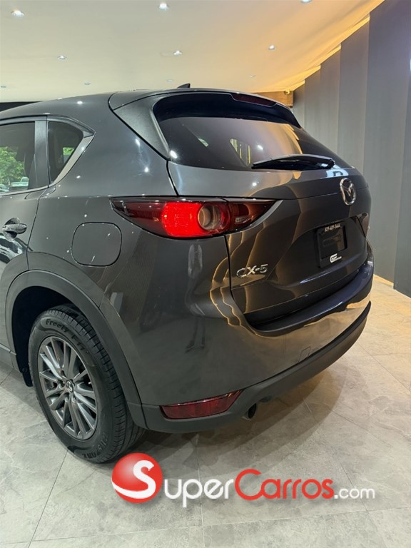 2020 Mazda CX-5 Touring — foto 8 / 10