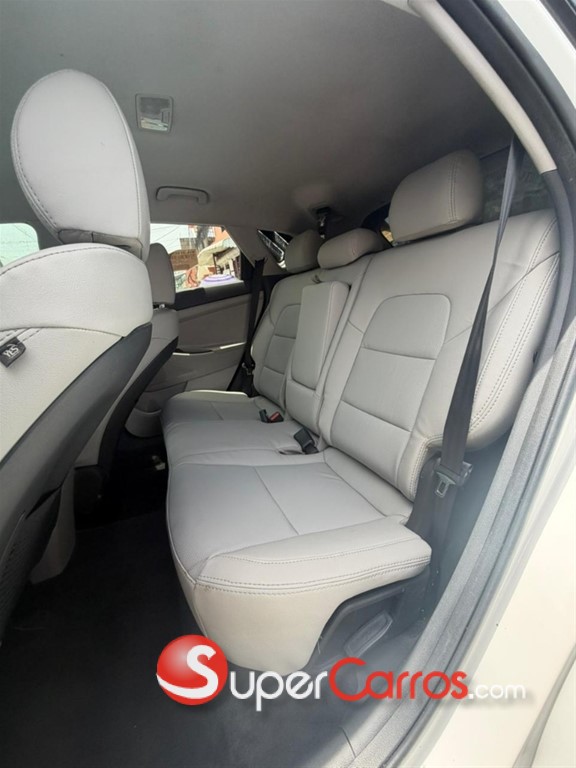 2021 Hyundai Tucson SE — foto 5 / 12