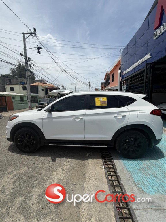 2021 Hyundai Tucson SE — foto 9 / 12