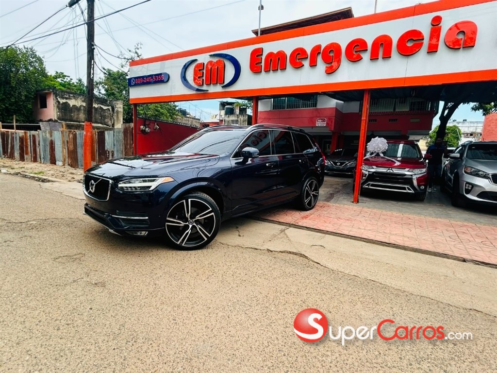 2017 Volvo XC90 Momentum T6 — foto 3 / 11