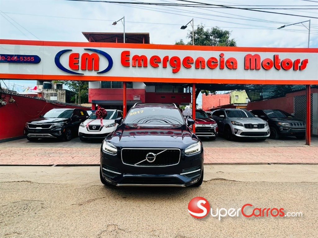 2017 Volvo XC90 Momentum T6 — foto 4 / 11