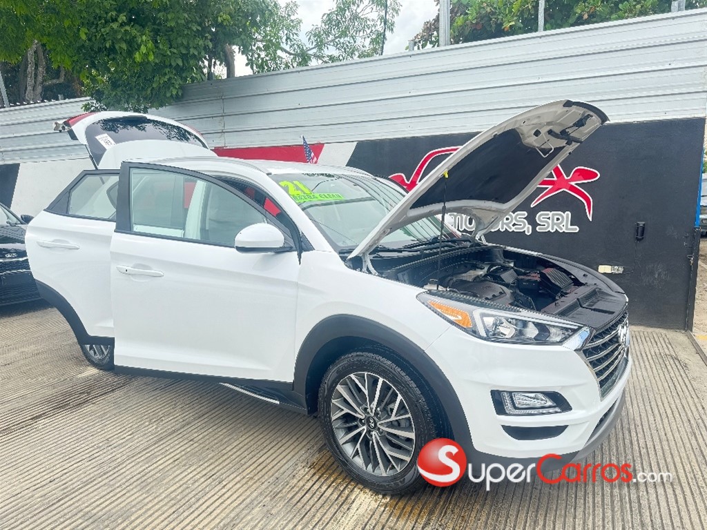 2021 Hyundai Tucson SEL — foto 9 / 12
