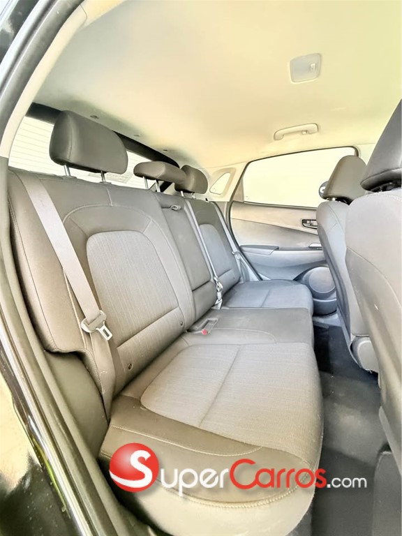2022 Hyundai KONA — foto 5 / 10