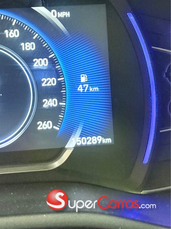 2020 Hyundai Santa Fe Limited — foto 2 / 9