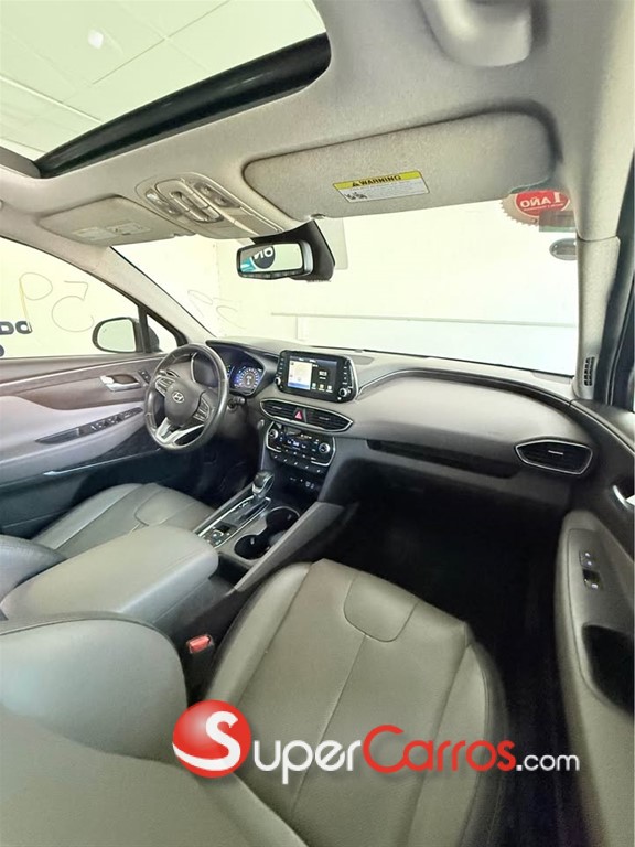 2020 Hyundai Santa Fe Limited — foto 4 / 9